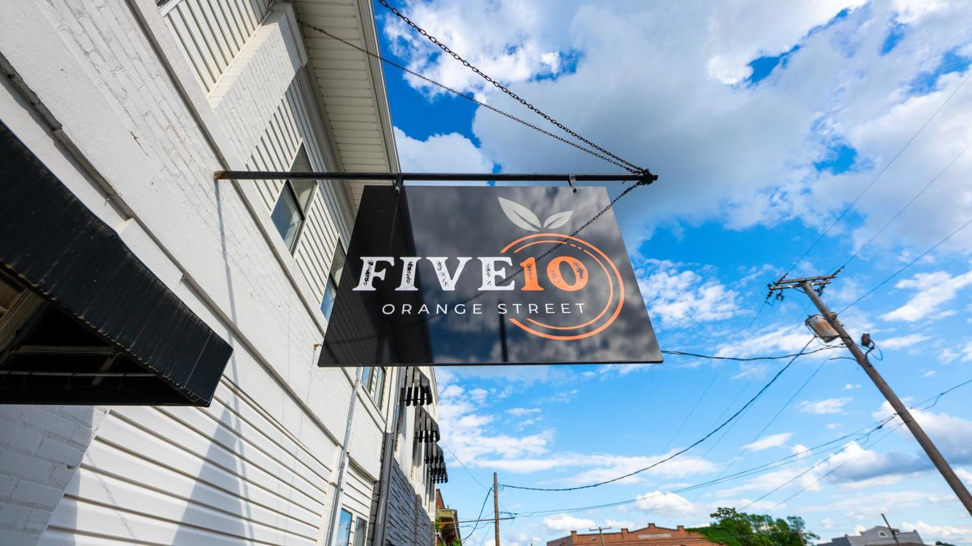 Five10 Orange Street Hotel - Hot Springs Exterior photo